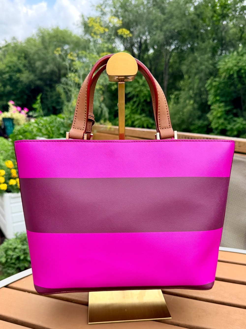 Kate Spade New York "Juno" Tote from the Grant Street Collection - Picture 3 of 12